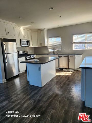 1610 S 6th Avenue 1-2, Los Angeles, CA 90019