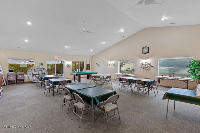 1664 W Bounty LOOP, Hayden, ID 83835