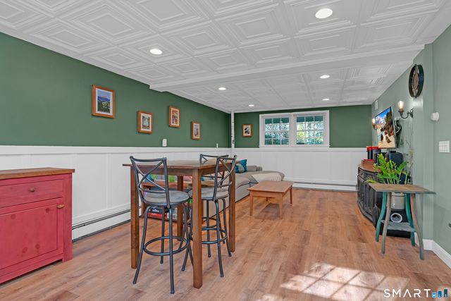 16 Marion Road, Bethany, CT 06524