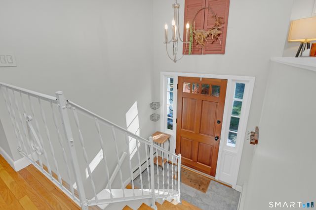 16 Marion Road, Bethany, CT 06524
