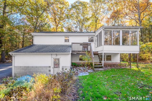 16 Marion Road, Bethany, CT 06524