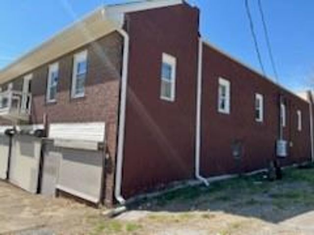 1306 Wood Avenue, Kansas City, KS 66104