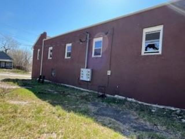 1306 Wood Avenue, Kansas City, KS 66104