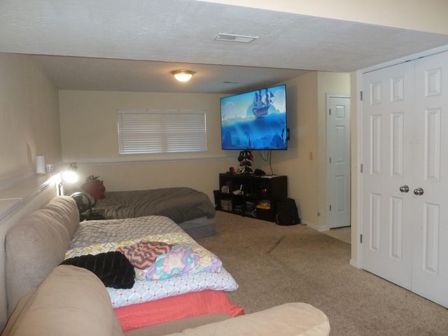 6914 Gordon Boulevard, Burlington, KY 41005