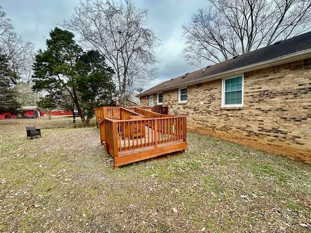 2268 Provo Dr, Clarksville, TN 37040