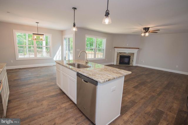 918 S PARK DR, Salisbury, MD 21804