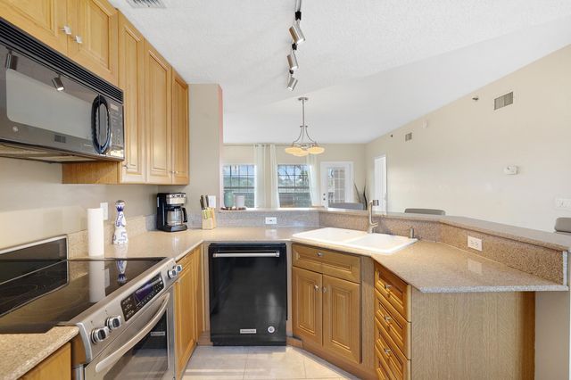 12 Flagler Blvd A204, St Augustine, FL 32080