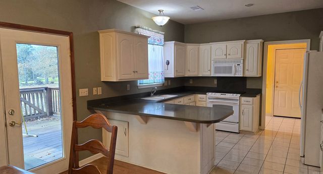 741 E Main, Austin, AR 72007