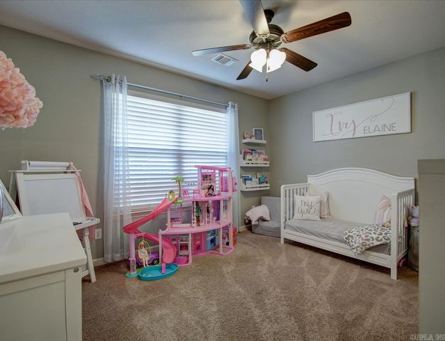 155 Cambridge Dr, Hot Springs, AR 71913