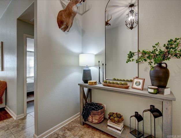 155 Cambridge Dr, Hot Springs, AR 71913