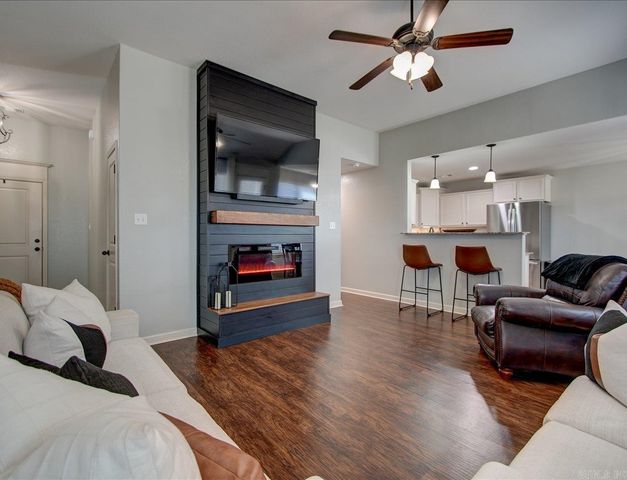 155 Cambridge Dr, Hot Springs, AR 71913