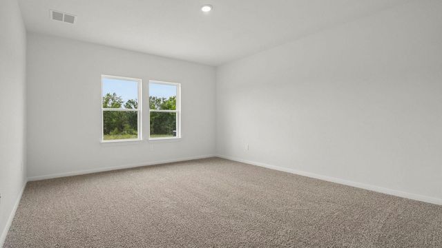 203 MUSTANG LAKE CIR, Buda, TX 78610