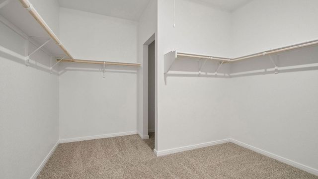 203 MUSTANG LAKE CIR, Buda, TX 78610