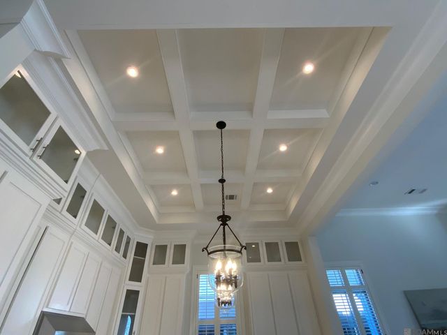 10718 Bird Song Dr, Baton Rouge, LA 70810