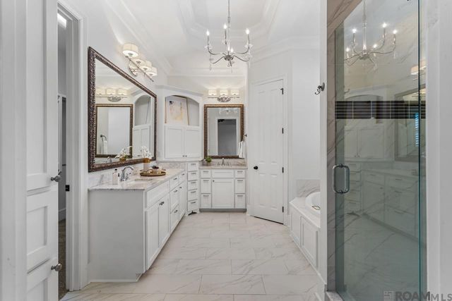 10718 Bird Song Dr, Baton Rouge, LA 70810