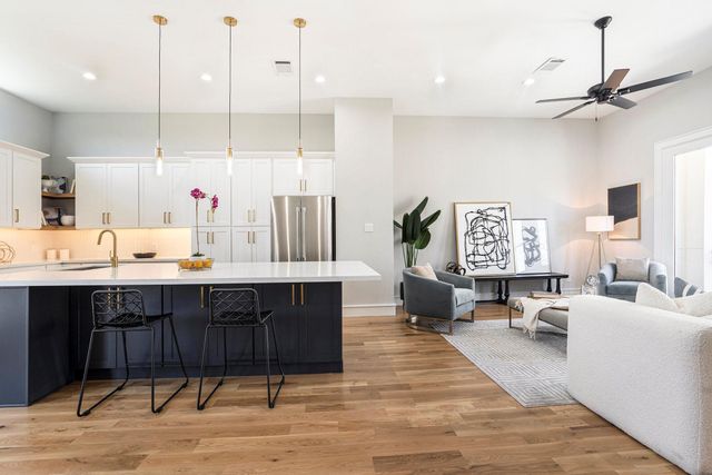 2216 Francis Street, Houston, TX 77004