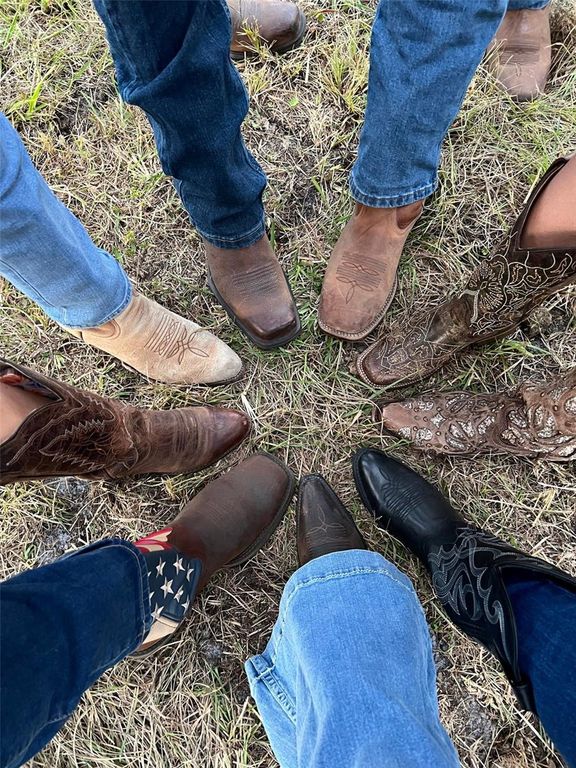 Image 12 of property listing at 3200 RIVER RANCH BOULEVARD 225, River Ranch, FL 33867