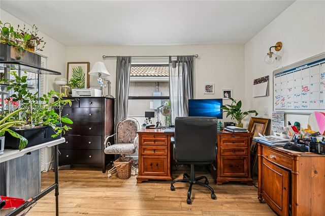 700 Verona Ct, Weston, FL 33326