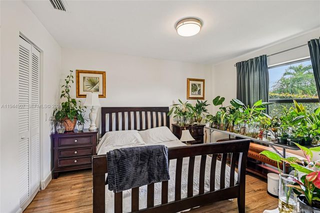 700 Verona Ct, Weston, FL 33326