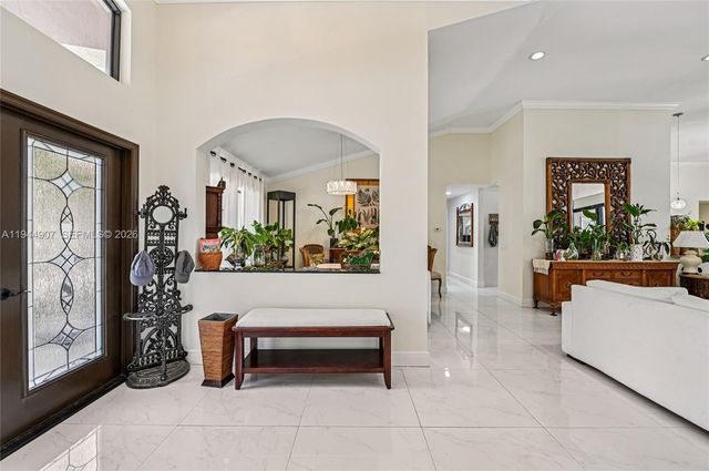 700 Verona Ct, Weston, FL 33326