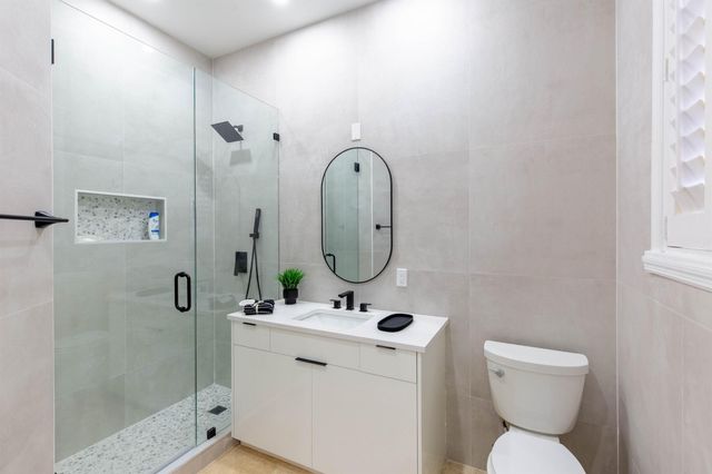 2443 Players Ct, Wellington, FL 33414