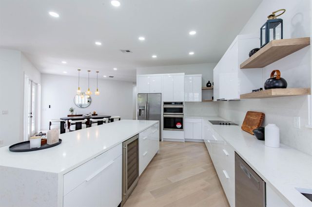 2443 Players Ct, Wellington, FL 33414