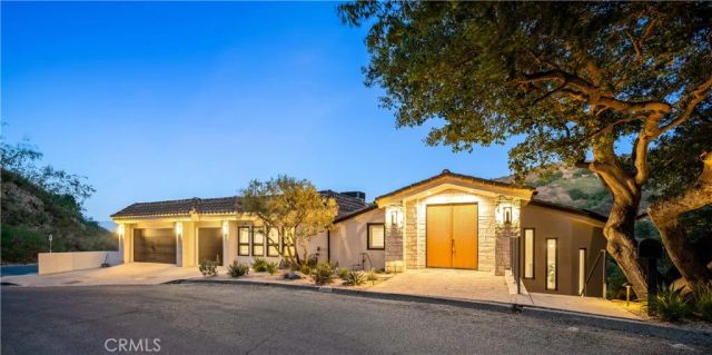 3636 Camino De La Cumbre, Sherman Oaks, CA 91423