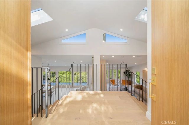 3636 Camino De La Cumbre, Sherman Oaks, CA 91423