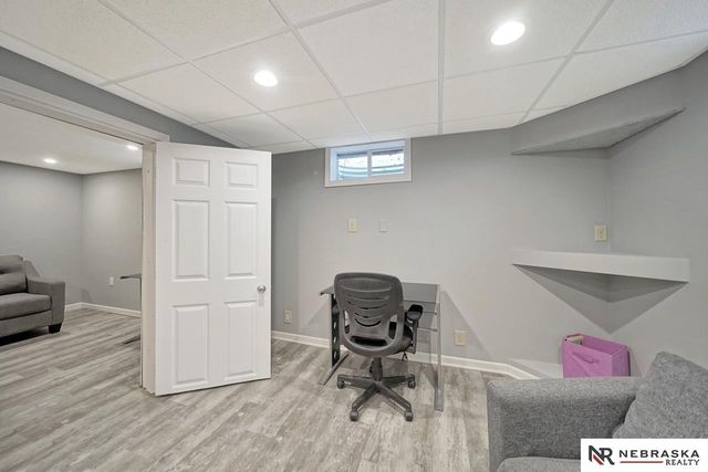 5411 Knox Street, Lincoln, NE 68504
