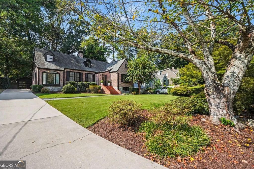 839 Wildwood Road NE, Atlanta, GA 30324 — photo 4