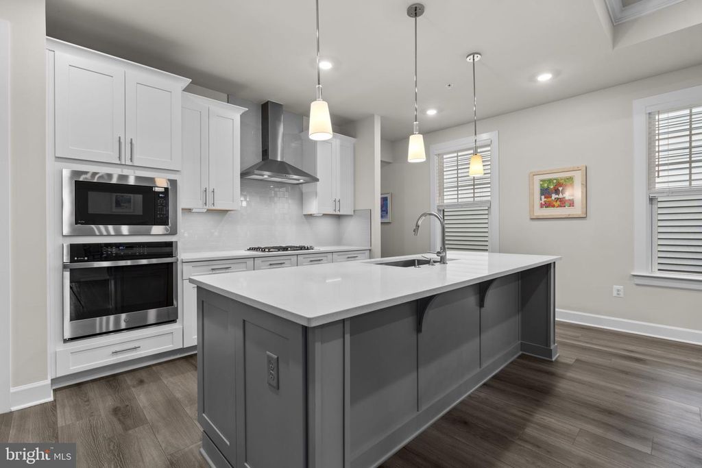 Image 12 of property listing at 1223 OLEANDER WAY, Odenton, MD 21113