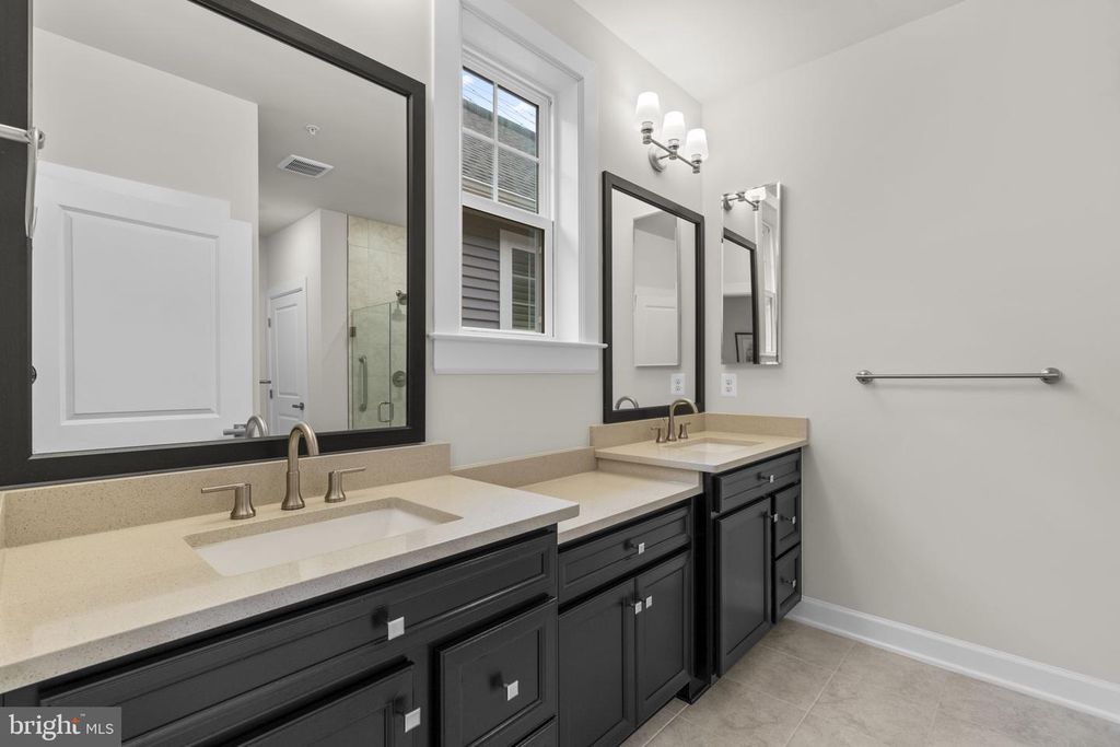 Image 25 of property listing at 1223 OLEANDER WAY, Odenton, MD 21113