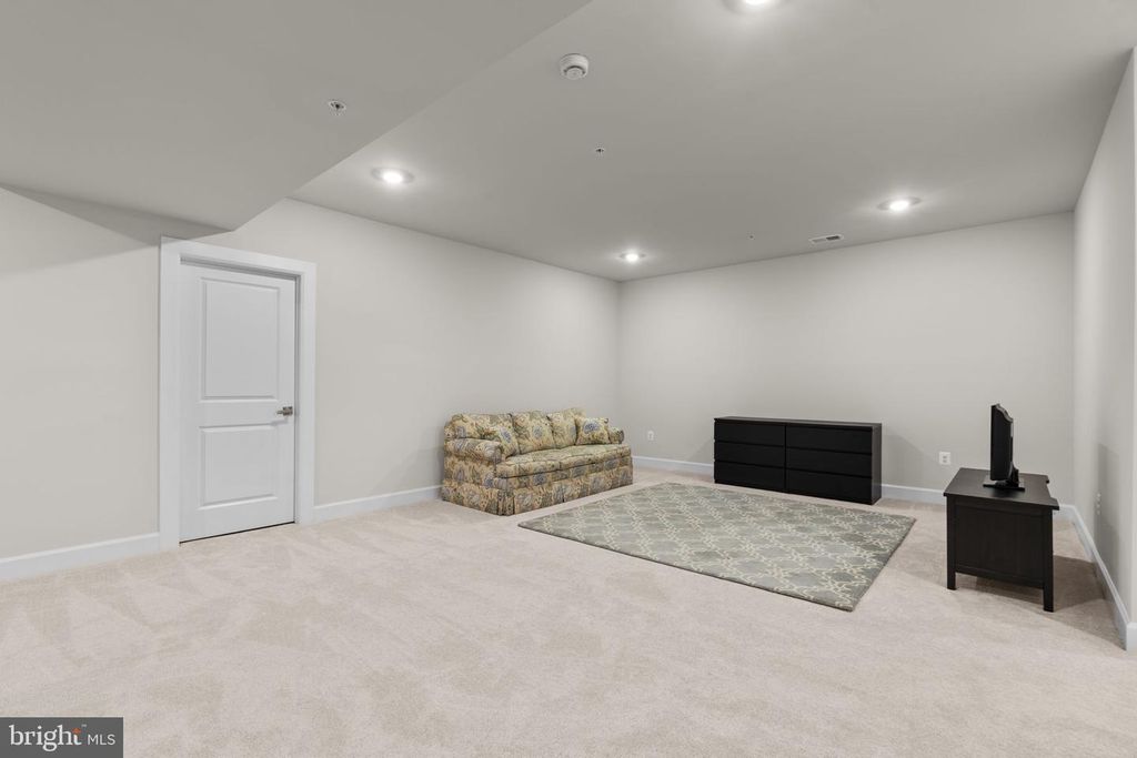 Image 37 of property listing at 1223 OLEANDER WAY, Odenton, MD 21113