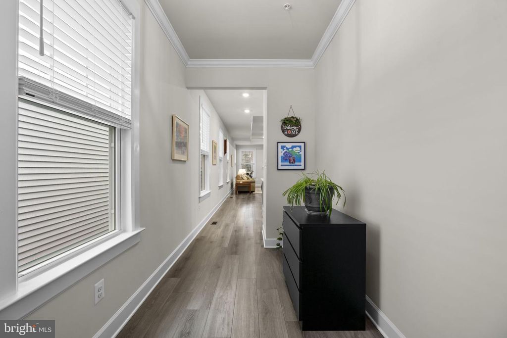 Image 4 of property listing at 1223 OLEANDER WAY, Odenton, MD 21113