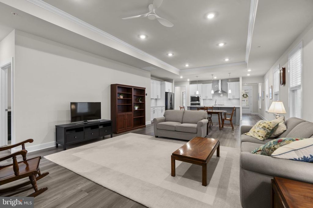 Image 8 of property listing at 1223 OLEANDER WAY, Odenton, MD 21113