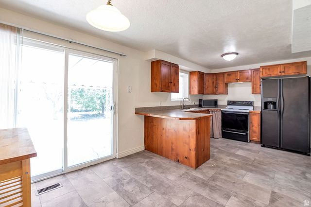 3081 W BEDFORD RD, West Valley City, UT 84119