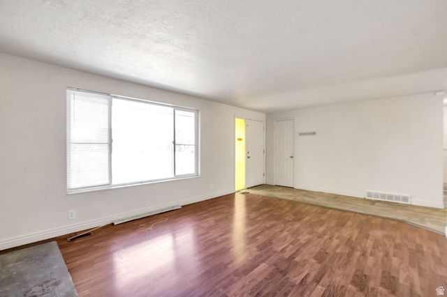 3081 W BEDFORD RD, West Valley City, UT 84119