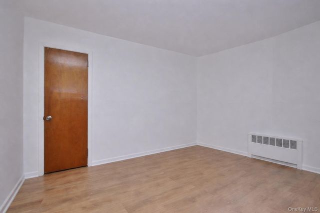 423 Parkview Avenue, Yonkers, NY 10710