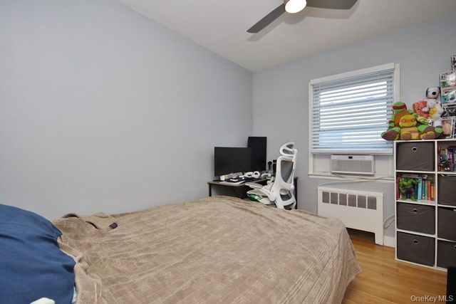 423 Parkview Avenue, Yonkers, NY 10710