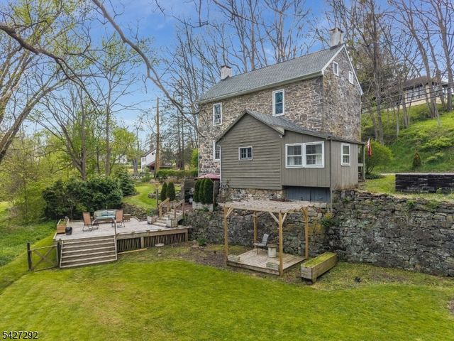 226 Finesville Road, Pohatcong Twp., NJ 08865