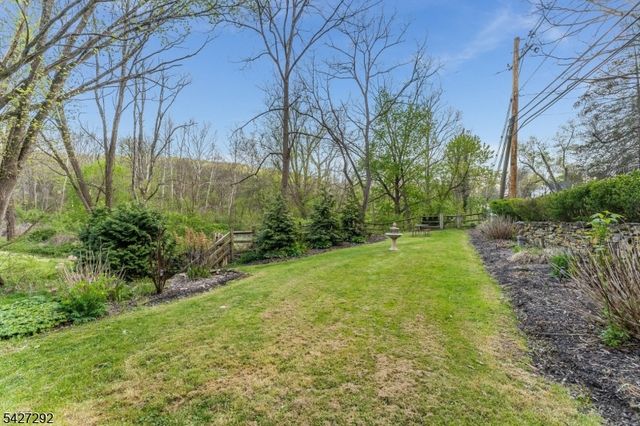 226 Finesville Road, Pohatcong Twp., NJ 08865