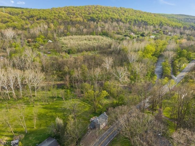 226 Finesville Road, Pohatcong Twp., NJ 08865