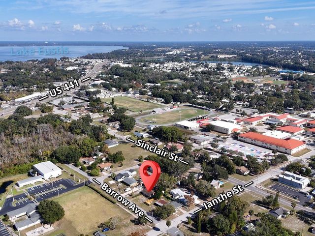 510 N BARROW AVENUE, Tavares, FL 32778