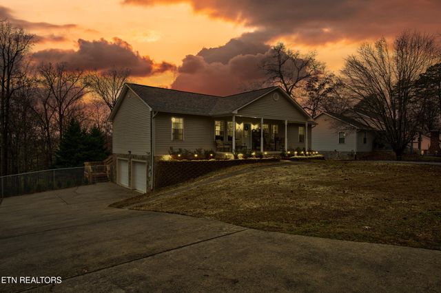 1479 Green Acres Drive, Newport, TN 37821