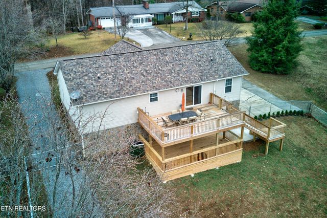 1479 Green Acres Drive, Newport, TN 37821