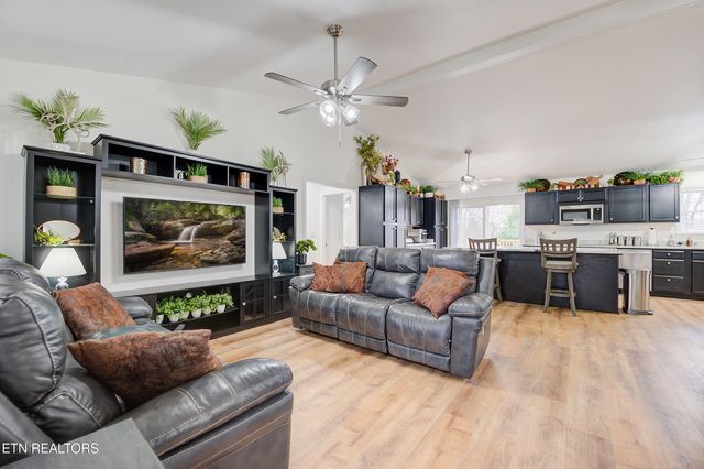 1479 Green Acres Drive, Newport, TN 37821