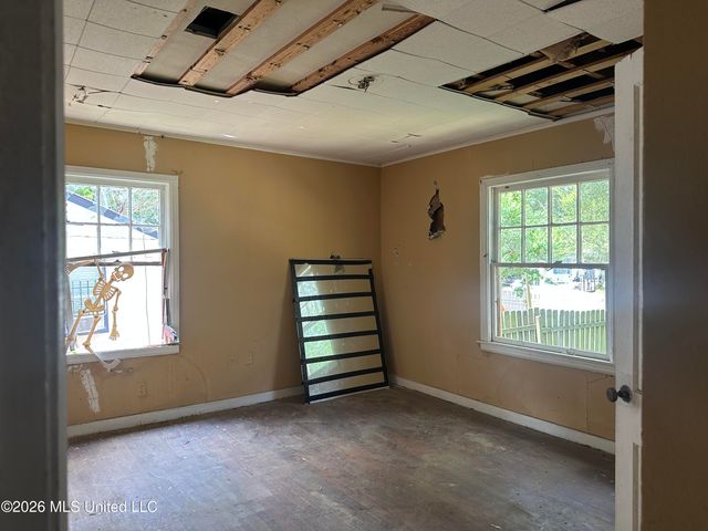 2874 Greenwood Avenue, Jackson, MS 39212