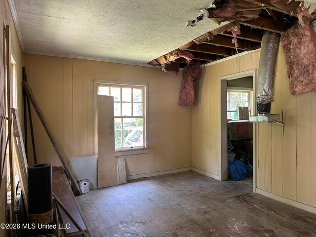 2874 Greenwood Avenue, Jackson, MS 39212