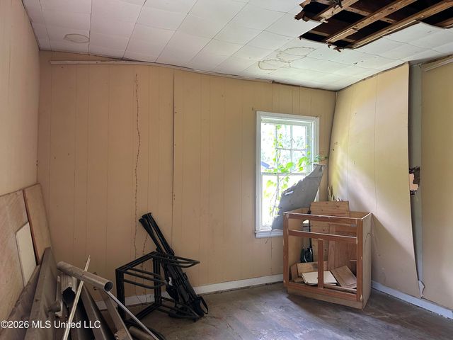 2874 Greenwood Avenue, Jackson, MS 39212