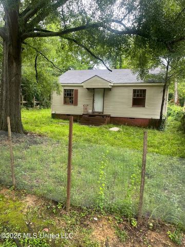 2874 Greenwood Avenue, Jackson, MS 39212